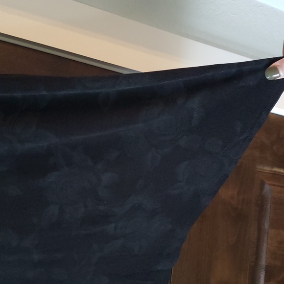 Floral Short Sleeve Flowy Fit & Flare Dress - Picture 2 of 6